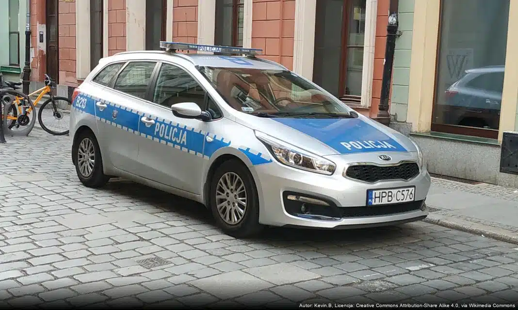 Bezpieczeństwo uczestników jubileuszowego Powiatowego Rajdu Rowerowego pod czujnym okiem policji